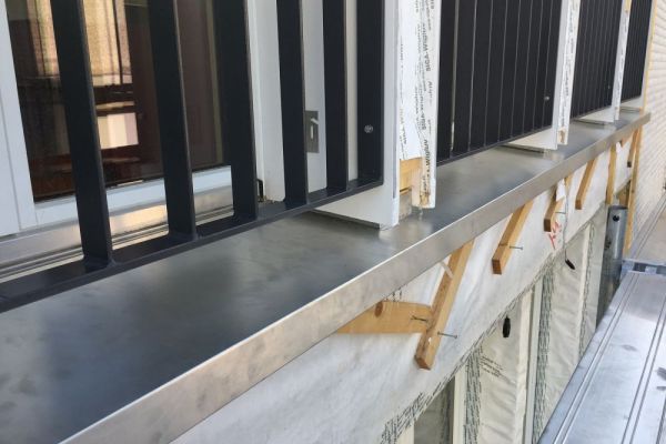 FA2_Fensterbankabdeckungen.JPG