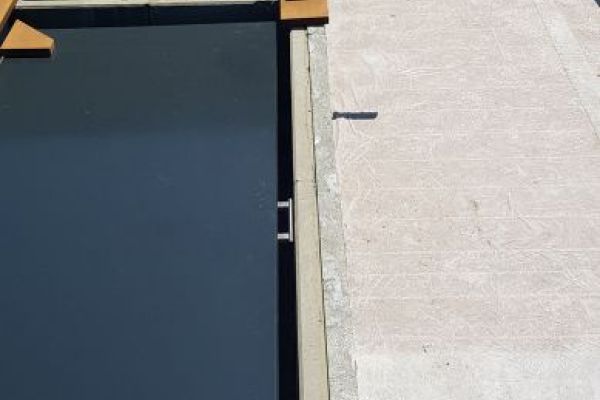3 Montage einer versenkten Gartentruhe.jpg