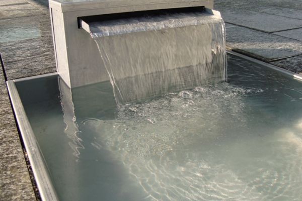 AK_32_regulierbarer_Wasserauslauf.jpg