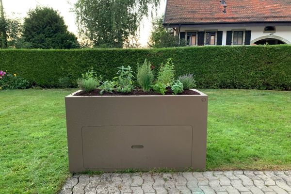 Hochbeet mit Schublade_3.jpg