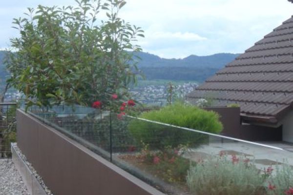 CG_65 2017-6 stilvoller_Gebaeudeabschluss_mit_maximaler_Nutzung_der_Terrassenflaeche.JPG
