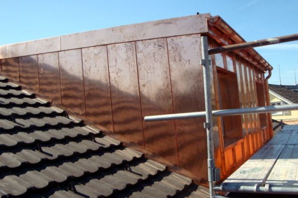 FM_38_Dachaufbau_in_Kupfer.JPG