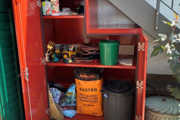 Schrank 6.jpg