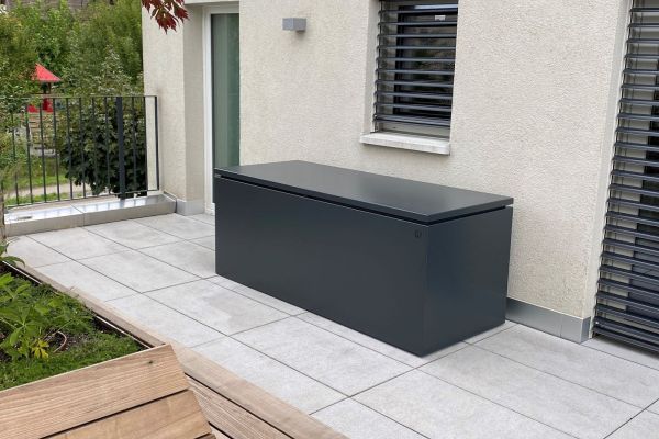 Gartentruhe_RAL 7016_matt.jpg