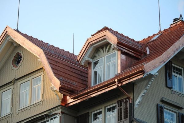 LD_2_Ortbleche_und_Dachaufbau.JPG