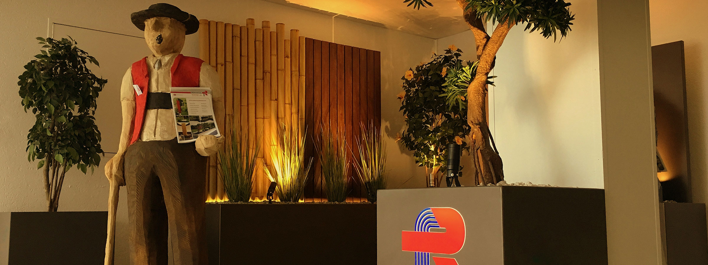 Headermotiv Pflanzentroege Firmenlogo